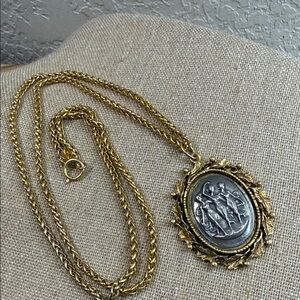 Fashion Jewelry Gold and Silver Oval Relief Pendant Necklace vintage